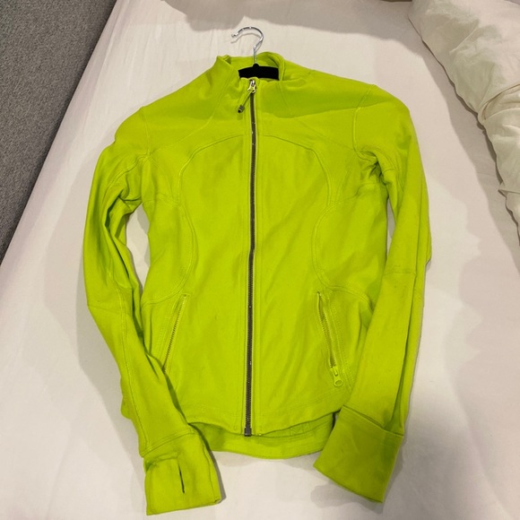 lululemon athletica Tops - Lululemon Define jacket lightly worn. Looks brand new